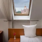 Hotel Mabre