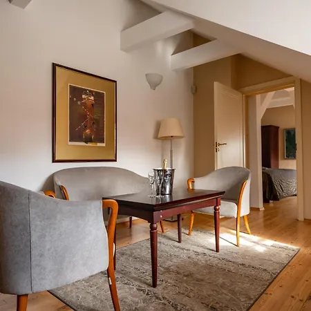 Mabre Hotel 4*