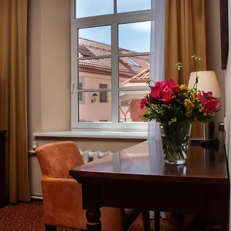 Mabre Hotel 4*