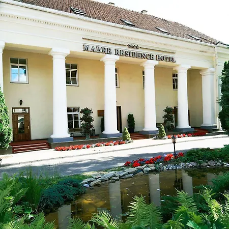 Mabre Отель